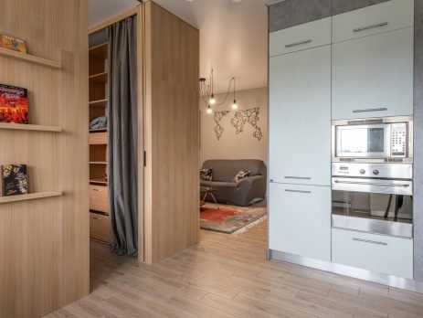 cum poti amenaja cu stil camera de dressing