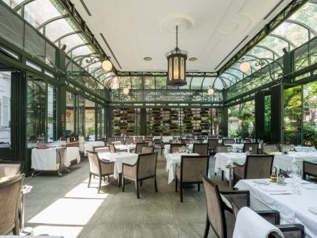 idei de amenajare si inchidere terase