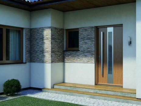 usa de intrare in casa