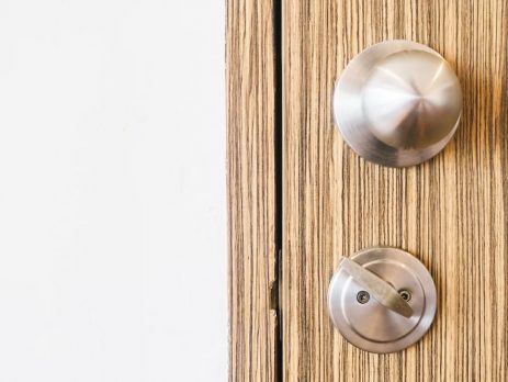 De ce să alegi o ușă antiefracție pentru locuință